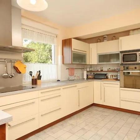 Feriehus Family Friendly House With A Swimming Pool - Volosko, - 7920 *
