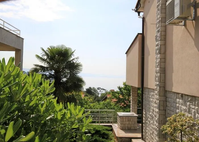 Family Friendly House With A Swimming Pool - Volosko, - 7920 Nyaraló Abbázia