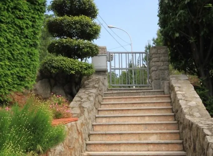 Family Friendly House With A Swimming Pool - Volosko, - 7920 Nyaraló