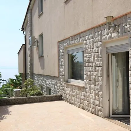 Family Friendly House With A Swimming Pool - Volosko, - 7920 Vakantiehuis Opatija